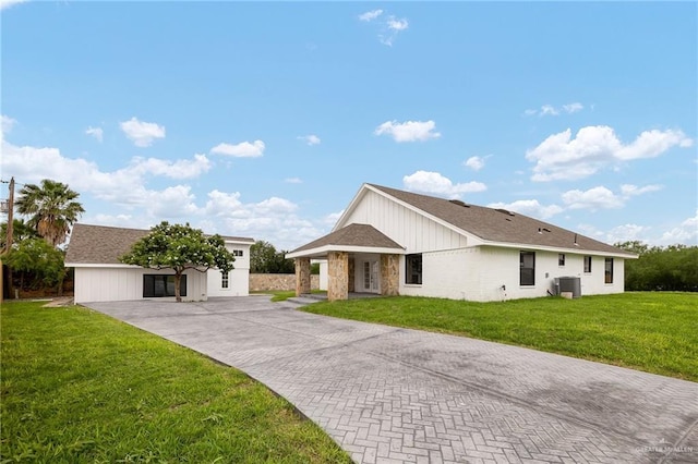12304 Lakeview Dr, Edinburg, TX 78541 - photo 1