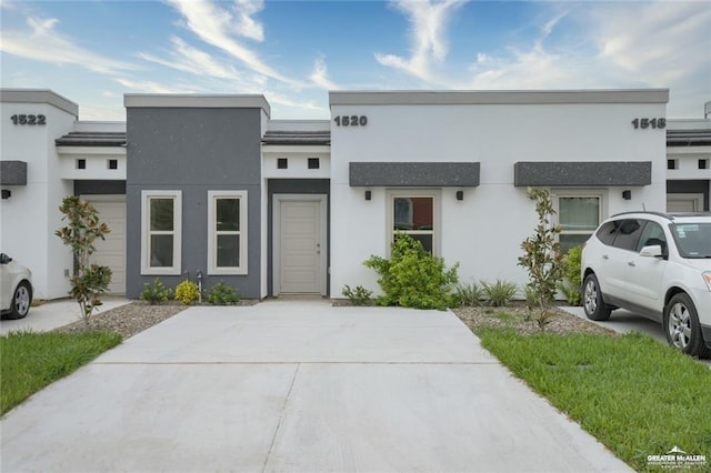 1520 New Orleans Cir, Pharr, TX 78577 - view of front of home with stucco siding
