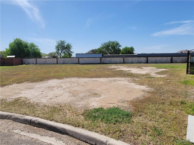 3824 E Roosevelt Ave, Mission, TX 78573