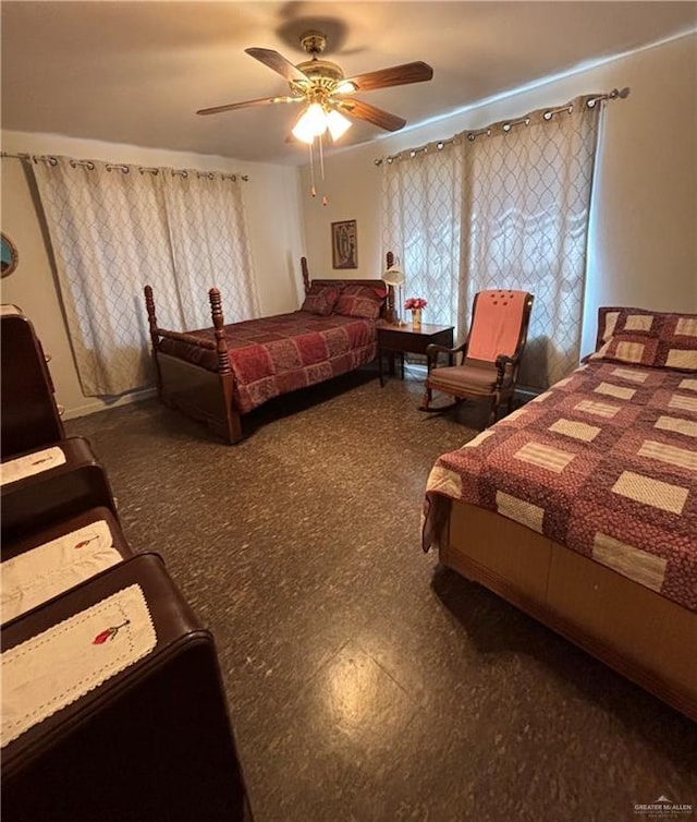 bedroom featuring a ceiling fan