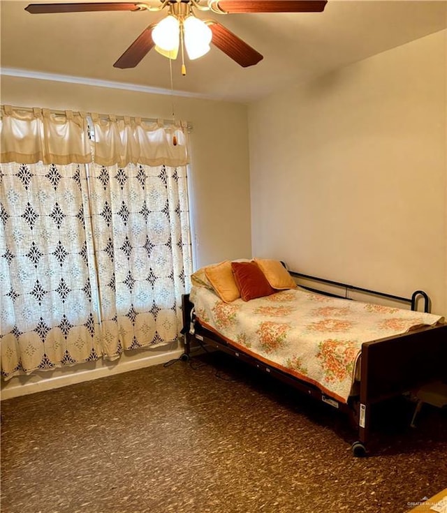 bedroom with a ceiling fan