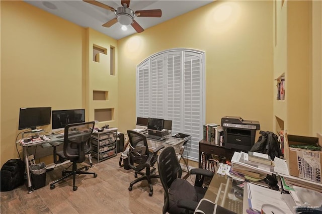 office area featuring ceiling fan and wood finished floors