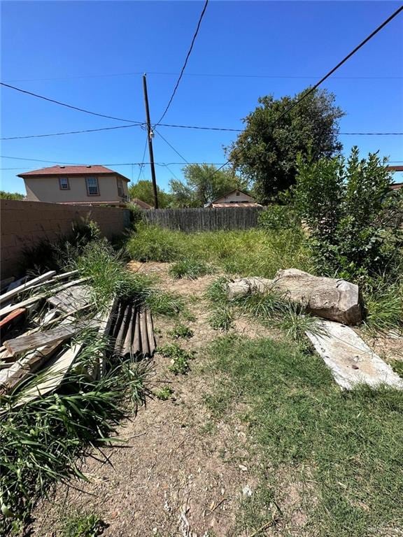 view of yard featuring fence