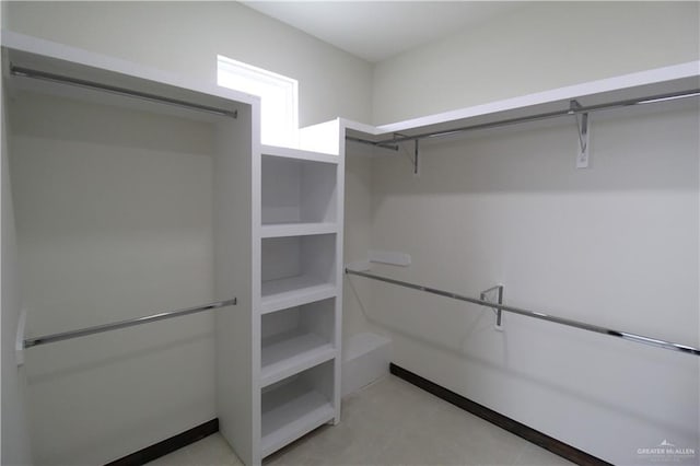 view of spacious closet