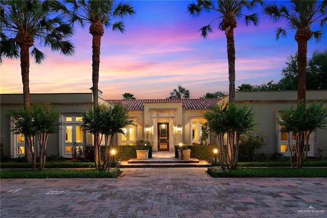 view of mediterranean / spanish-style home