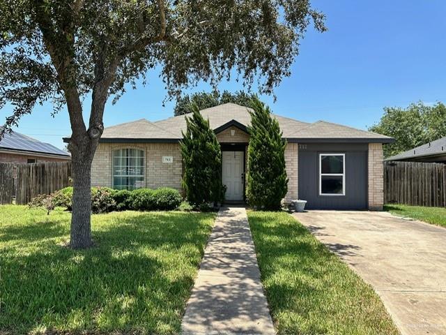 712 Bridget St, Weslaco, TX 78596 - ranch-style home with brick siding