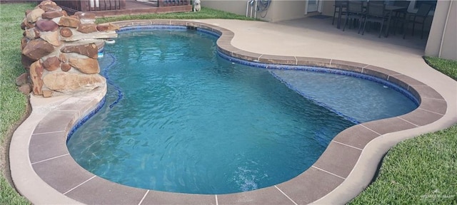 1805 Black Stone St, Edinburg, TX 78542 - view of pool featuring a patio area