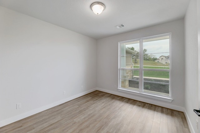 127 Red Tail Hawk Ln, Cedar Creek, TX 78612 - photo 17