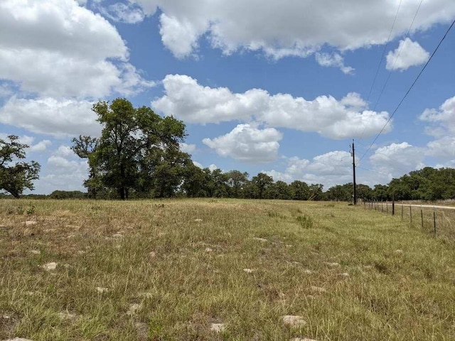 Listing photo 2 for 150 Turnaround Rd, Seguin TX 78155