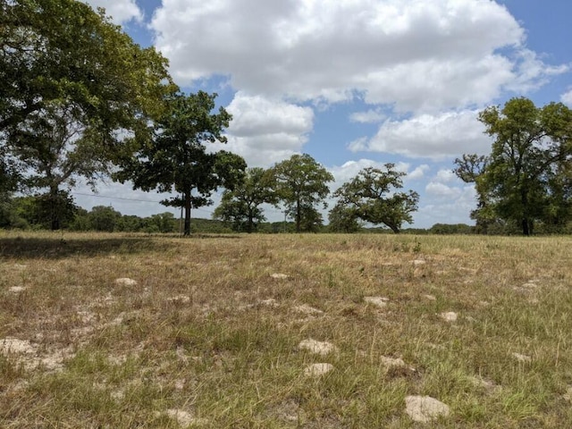 Listing photo 3 for 150 Turnaround Rd, Seguin TX 78155