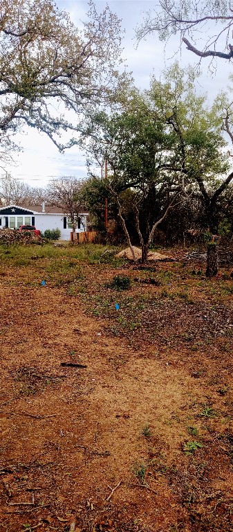 Listing photo 3 for LOT902 E Castleshoals Dr, Granite Shoals TX 78654