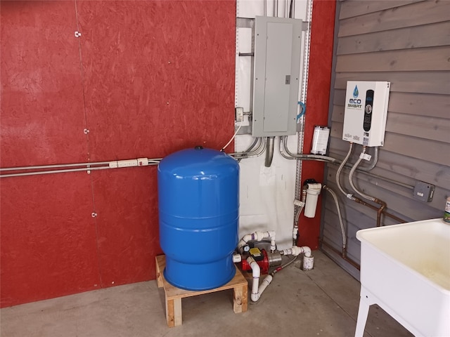 utility room featuring sink