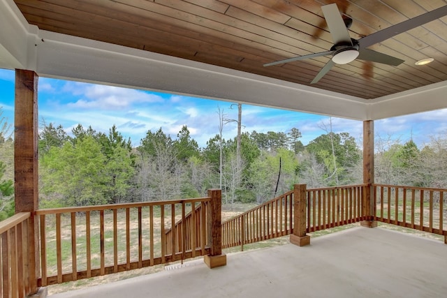 deck featuring ceiling fan