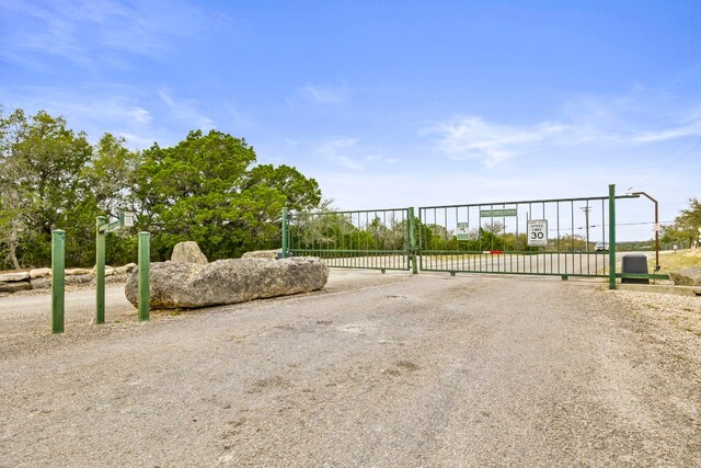 185 Magnolia Mdw, Canyon Lake, TX 78133