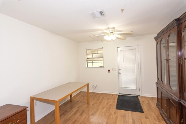 entryway featuring ceiling fan and light wood-type flooring