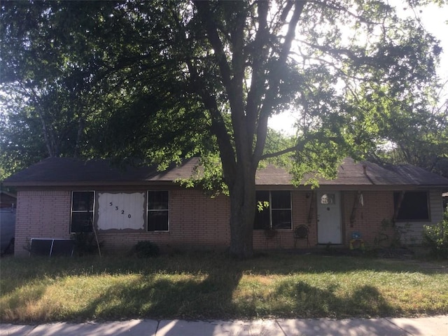 5320 Wellington Dr, Austin, TX 78723 - photo 1