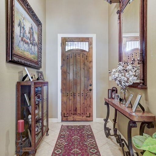 view of tiled entryway