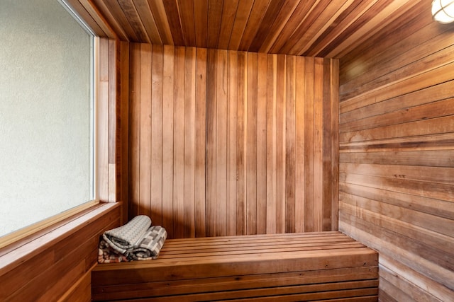 view of sauna / steam room