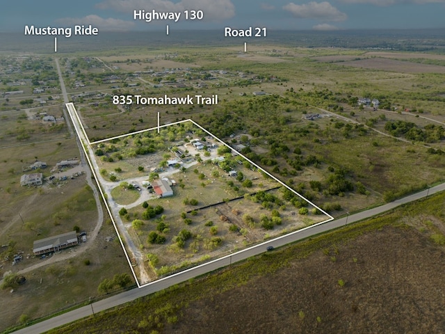 Listing photo 3 for 835 Tomahawk Trl, Dale TX 78616