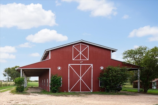 view of outbuilding