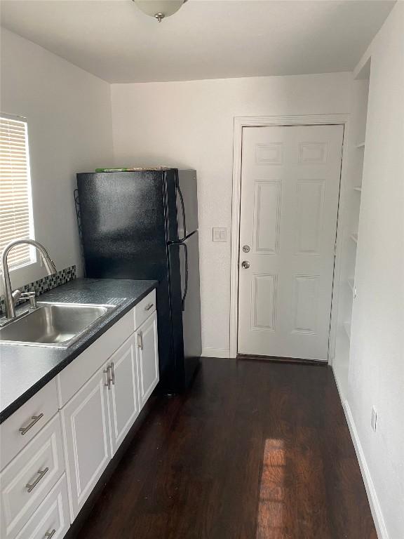 2108 E 12th St, Austin, TX 78702 - photo 5