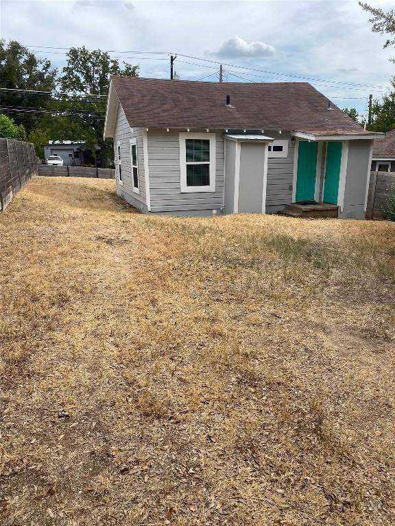 2108 E 12th St, Austin, TX 78702 - photo 12