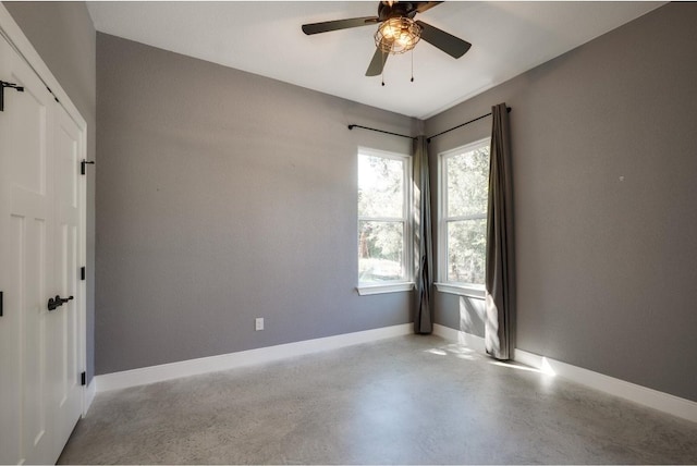 empty room with ceiling fan