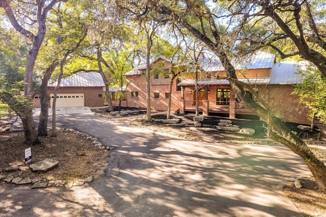 view of front of house with a garage