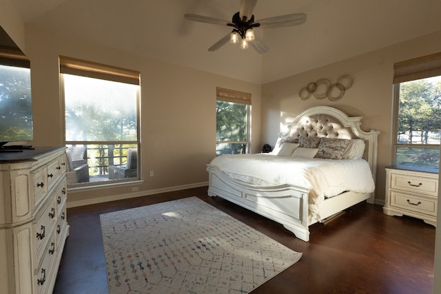 unfurnished bedroom featuring ceiling fan