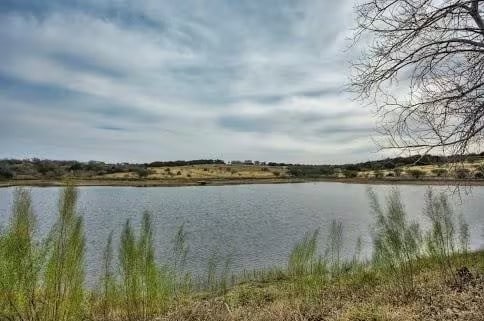 Listing photo 2 for 4000 Centerpoint Rd, San Marcos TX 78666