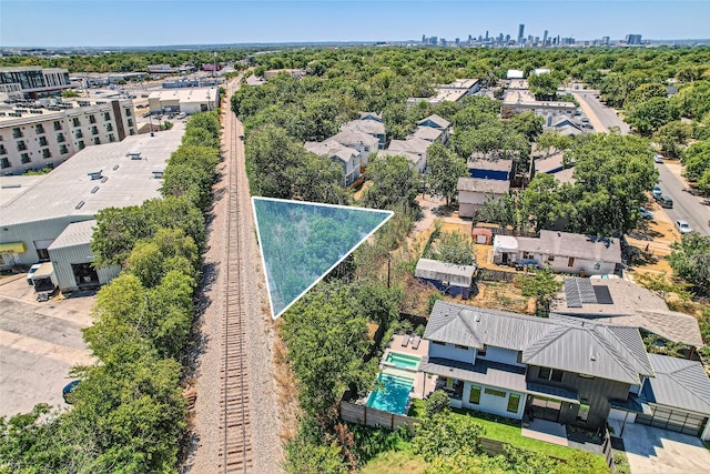 Listing photo 3 for 605 E 55th St, Austin TX 78751