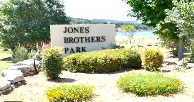 11524 Crumley Creek Rd, Jonestown, TX 78645