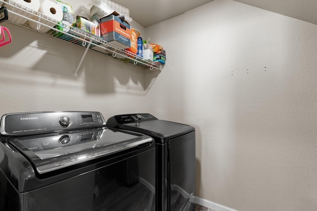 laundry area featuring washer and clothes dryer