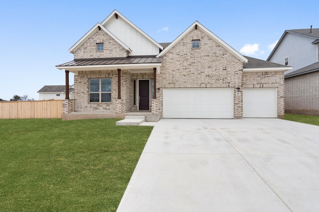 view of front facade with a front yard