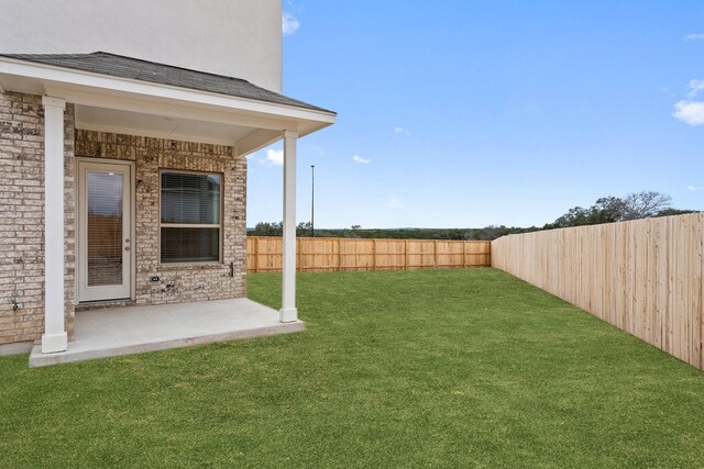 view of yard with a patio