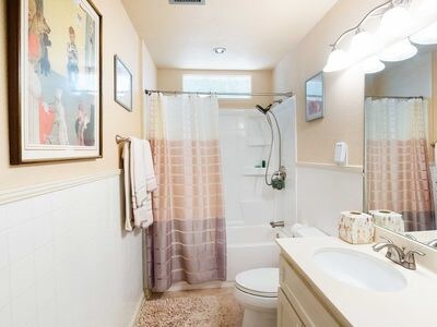 1124 Tillery St, Austin, TX 78702 - photo 17