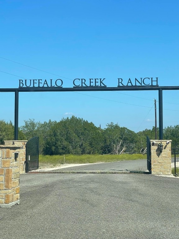 1915 Buffalo Creek Dr, Evant, TX 76525 - photo 6