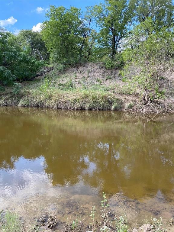 1915 Buffalo Creek Dr, Evant, TX 76525 - photo 30