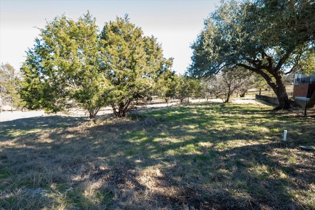 Listing photo 3 for 303 Quartz Way, Horseshoe Bay TX 78657