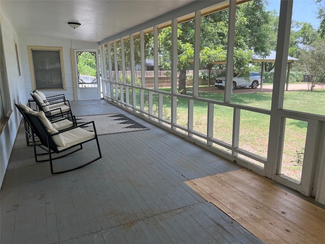 view of unfurnished sunroom