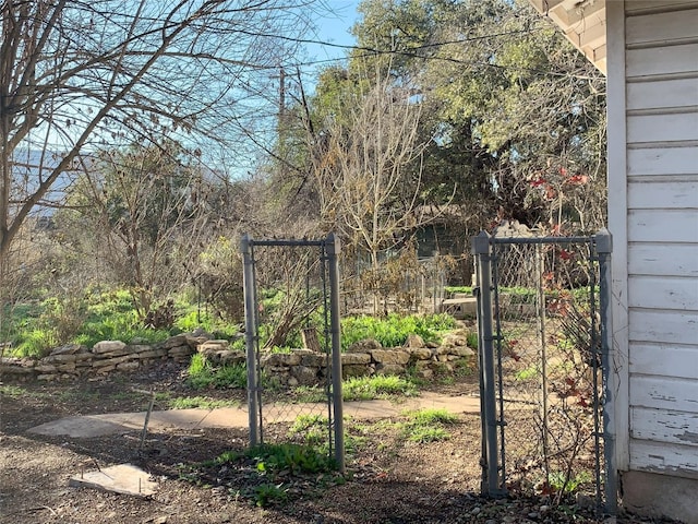 4417 Garnett St, Austin, TX 78745 - photo 2