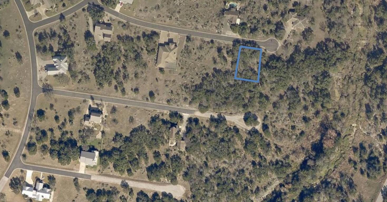 707 Fawn, Horseshoe Bay, TX 78657 - photo 3