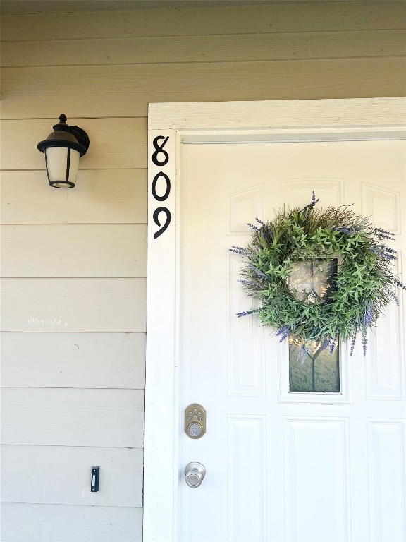 view of entrance to property