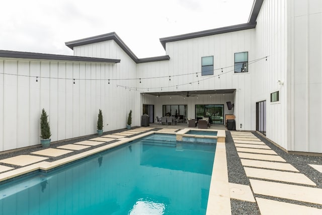 view of swimming pool featuring a patio