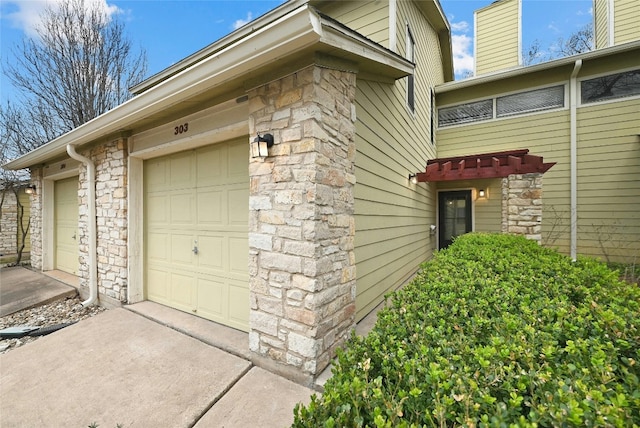 512 Eberhart Ln Unit 303, Austin, TX 78745 - photo 9