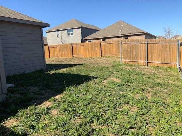18624 Allen Welch Dr, Elgin, TX 78621 - view of fenced backyard