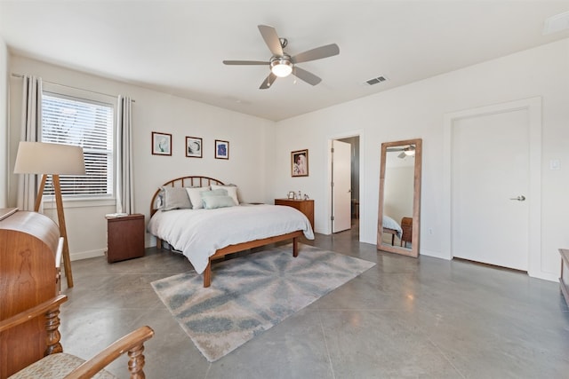 bedroom featuring ceiling fan