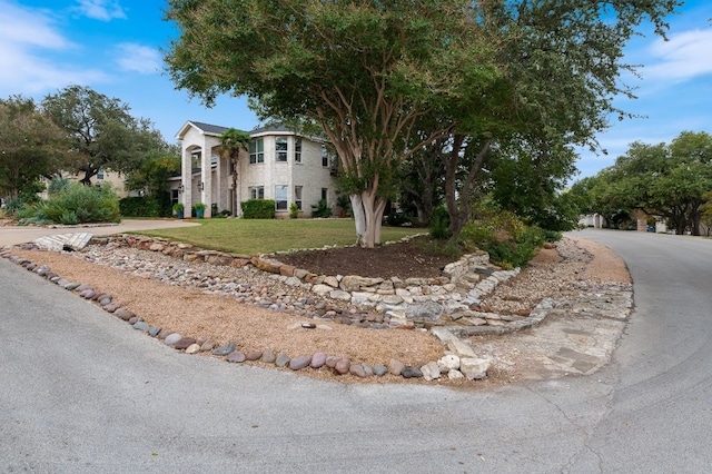 view of front of home with a front yard