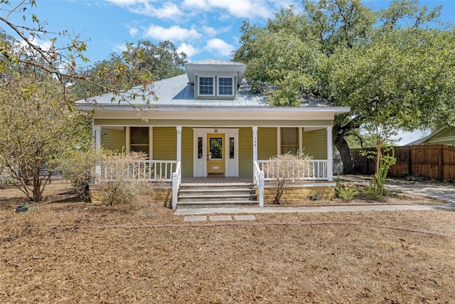 bungalow-style house featuring covered porch