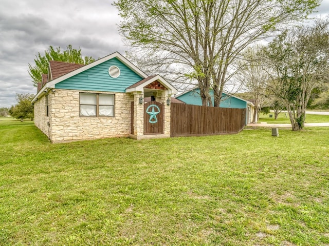834 Country Club Dr, La Grange, TX 78945 - photo 31